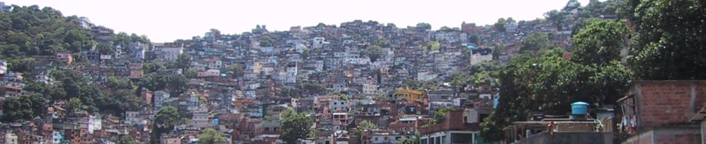 Favelas-66415_R_by_Bernhard Thürauf_pixelio.de
